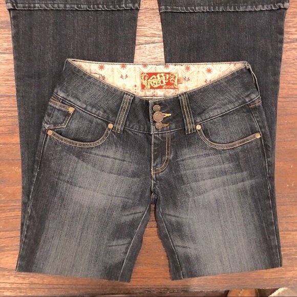 CIP SECK Bell Bottom Jeans - Picture 5 of 16